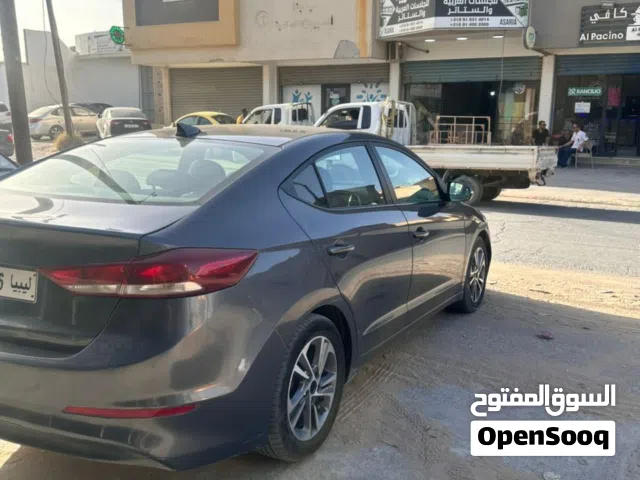 2019 Hyundai Elantra GL