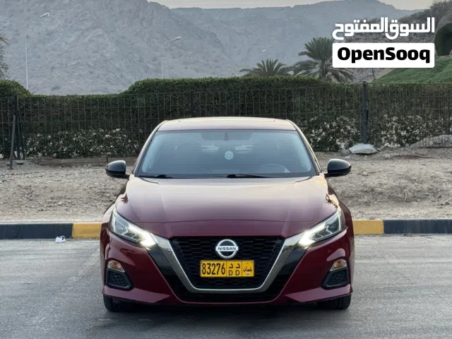 Used Nissan Altima in Muscat