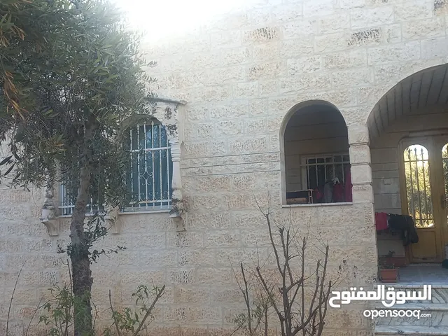 300 m2 4 Bedrooms Townhouse for Sale in Amman Al-Jweideh