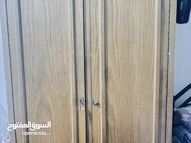 دولاب خشبي ممتاز