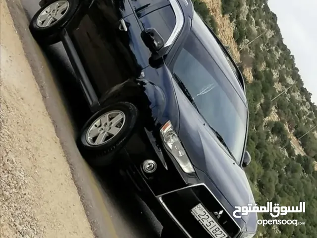 Used Mitsubishi Outlander in Jerash