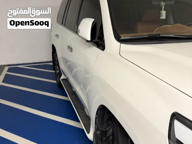 Used Toyota Land Cruiser in Abu Dhabi