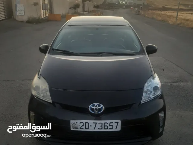 Used Toyota Prius in Amman