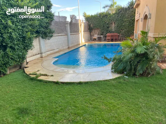 300 m2 4 Bedrooms Apartments for Rent in Giza Sheikh Zayed