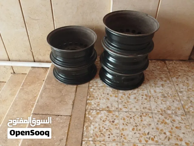 للبيع 5 جنط حديد مقايس15 اسكودا اصلي بحالة الزيرو
