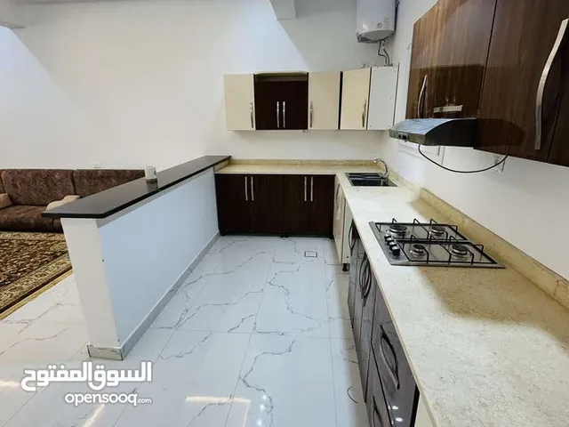 140 m2 3 Bedrooms Townhouse for Rent in Tripoli Souq Al-Juma'a