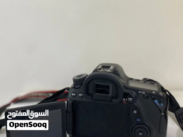 كاميرا كانون 60d مع عدسه 50_1.4 احترافيه في التصوير