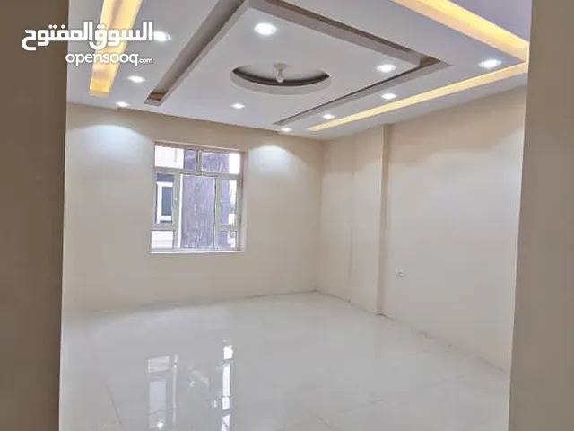169m2 5 Bedrooms Apartments for Sale in Sana'a Haddah