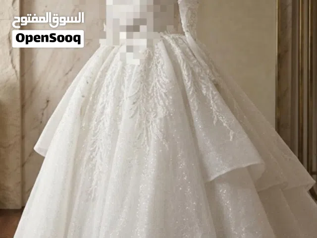 فستان زفاف  للايجار