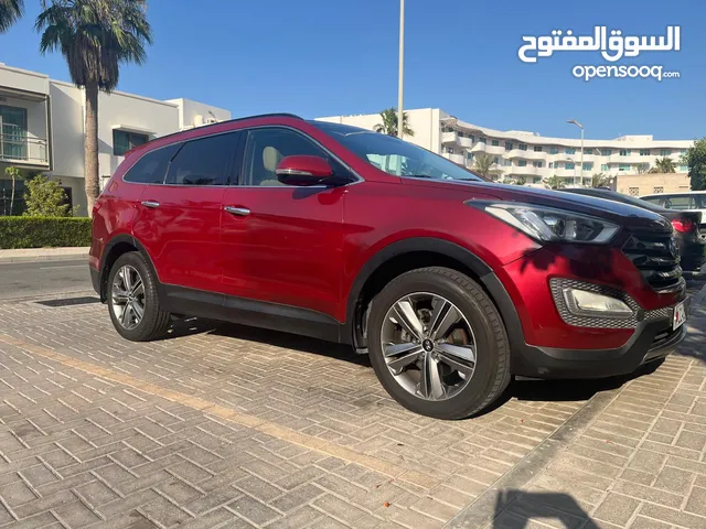 Hyundai Santa Fe Panoramic view 2015