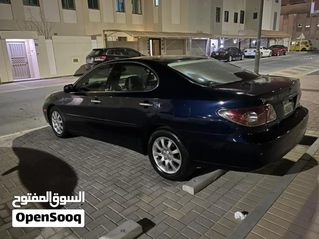 Lexus ES300