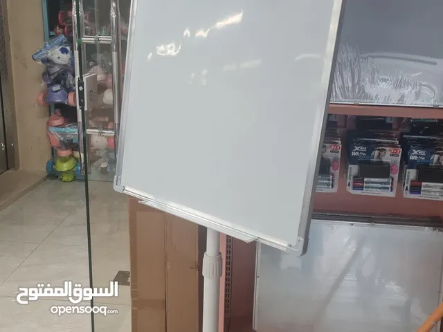 وايت بورد ستاند  وايت بورد معلق