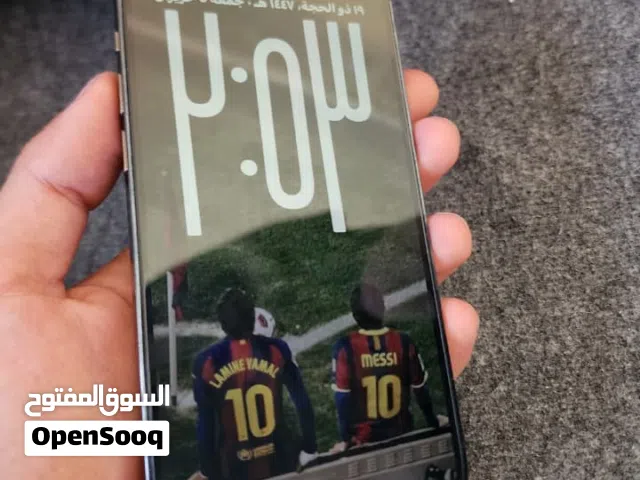 Apple iPhone 14 Pro 128 GB in Amman