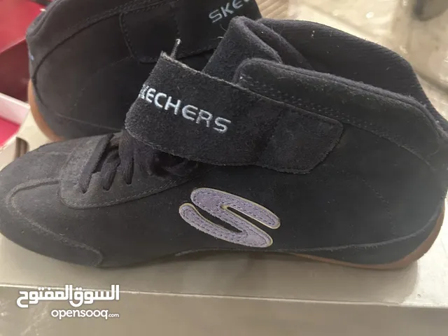 SKECHERS بوت رياضة