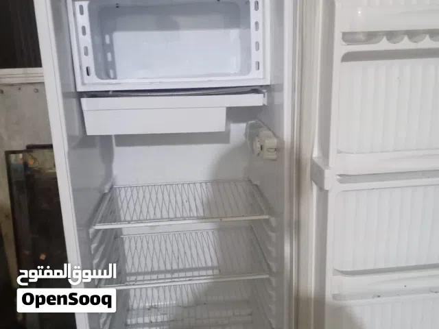 ثلاجه مستعمله بحاله جيده
