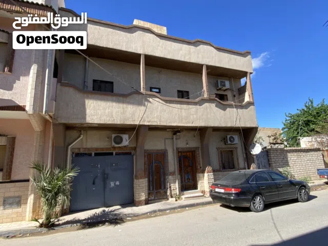 150 m2 3 Bedrooms Townhouse for Rent in Tripoli Eastern Hadba Rd