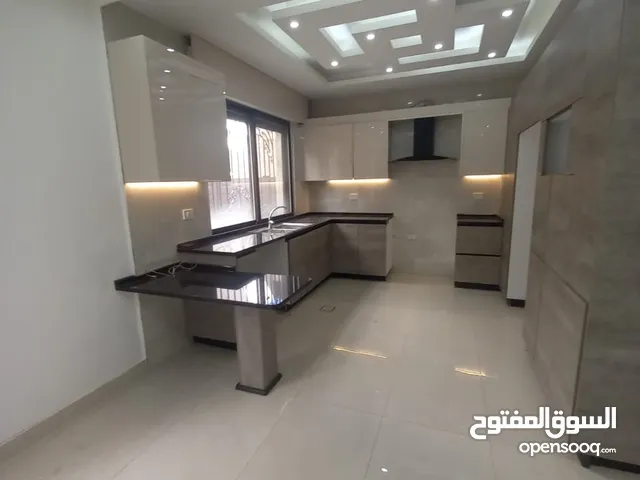 170 m2 3 Bedrooms Apartments for Sale in Amman Um El Summaq