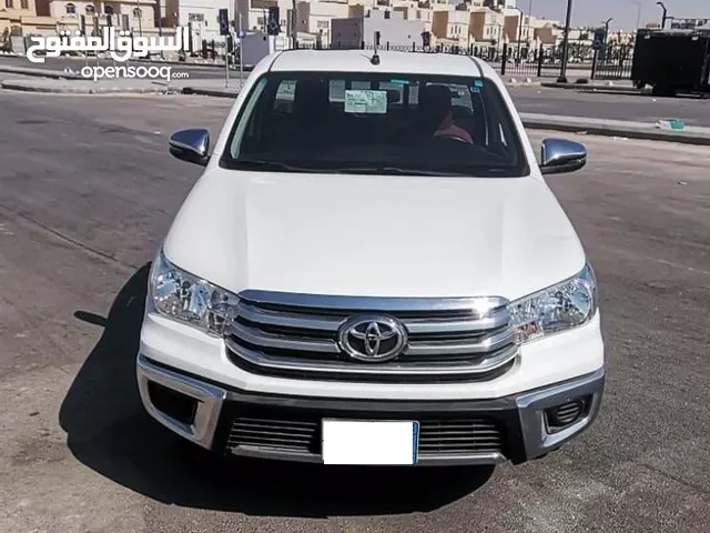 Used Toyota Hilux in Al Riyadh