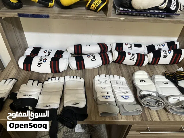 واقيات تايكواندو و سينسور مستعمل للبيع