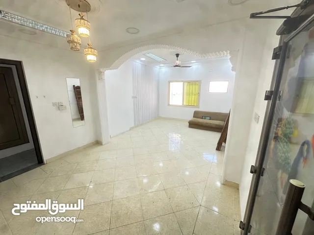 90 m2 3 Bedrooms Apartments for Rent in Central Governorate Tubli