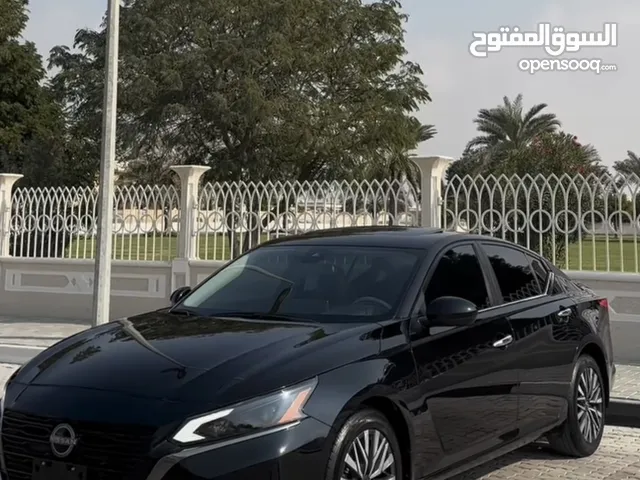 نيسان التيما مديل 2023