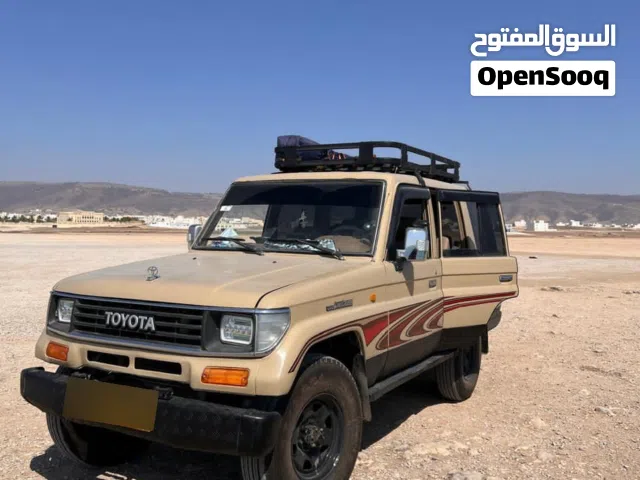 لمحبي الكلاسيك لاند كروزر 2 موديل 1993 مجدد بالكامل. For Classic Cars Enthusiasts Land Cruiser II j7