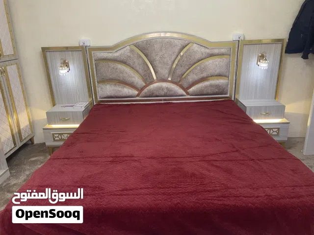 غرفة نوم غير مستعمله مع فرشة للبيع