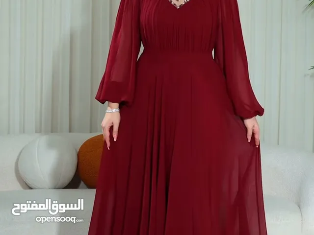 فستان مناسبات احمر