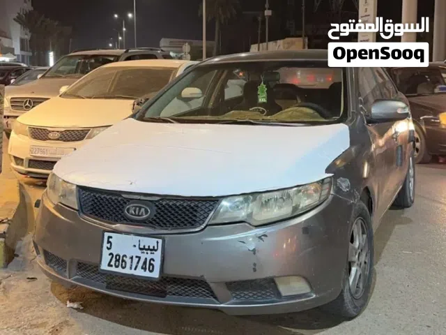 كيا سيراتو الدار محرك مخلط