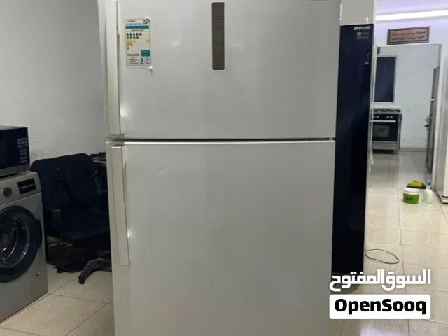 ثلاجة ماركة SAMSUNG فل انفيرتر حجمها 650 لتر   مواصفاتها : • ديجيتال فل انفيرتر +++اقتصادية