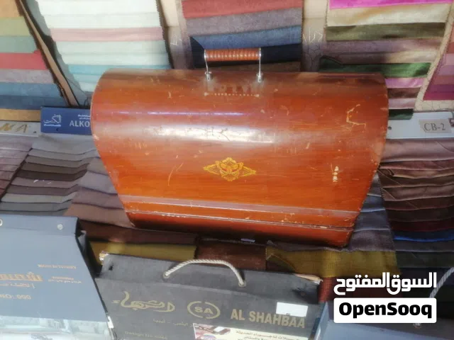 مكينة خياطة