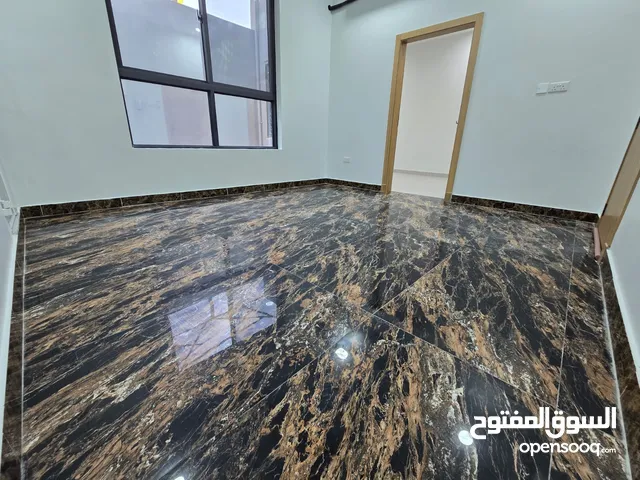 111 m2 1 Bedroom Apartments for Rent in Northern Governorate Malikiyah