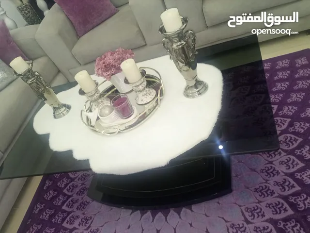 طاولات غرفة ضيوف