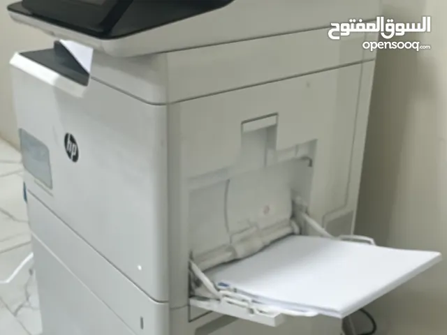 طابعة HP مستخدمة. الوصف مهم