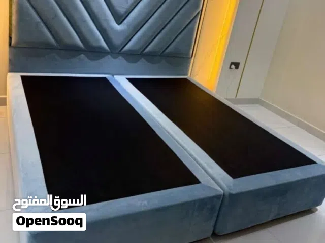 سرير مستعمل للبيع ( بدون دوشق )