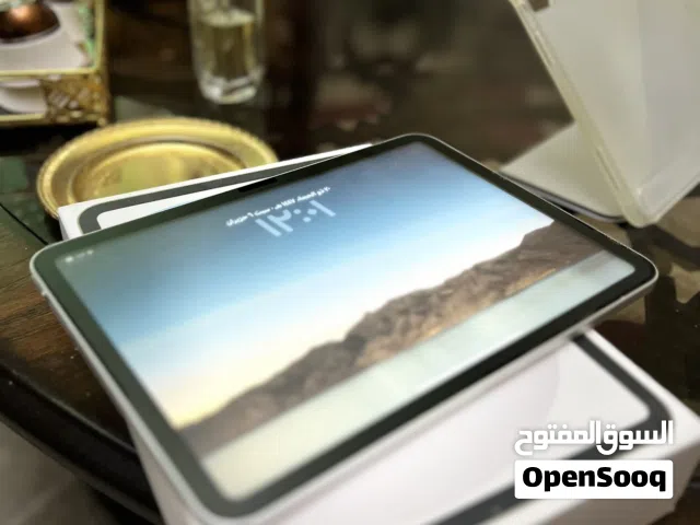 Apple iPad Air 11 128 GB in Amman