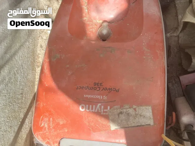 ماكينه حلاقه عشب نجيل