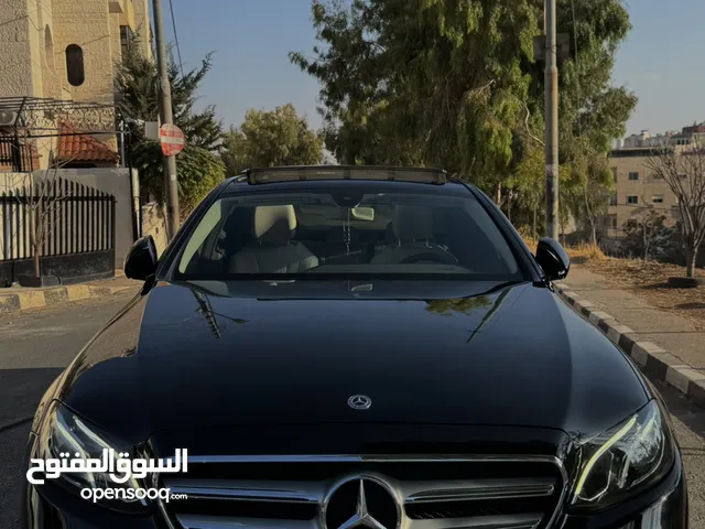 Mercedes E350e 2018 7jayed fully loaded Gargour