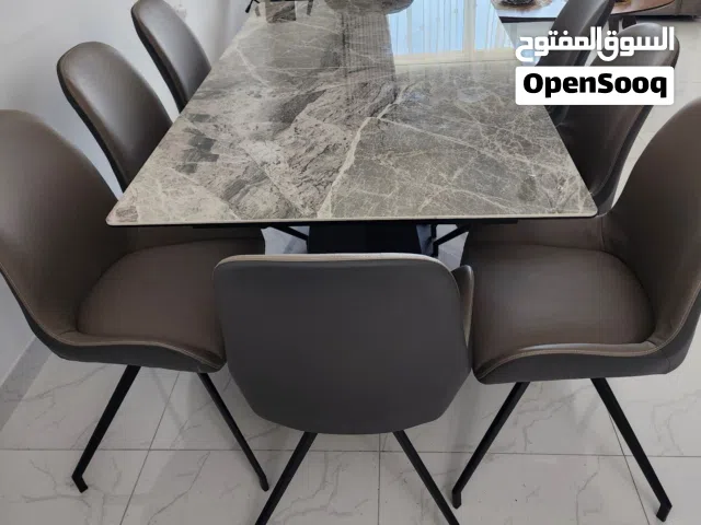 طاولة سفرة سيراميك مع 8 كراسي من المالك  مباشرة  Ceramic dining table with 8 chairs,