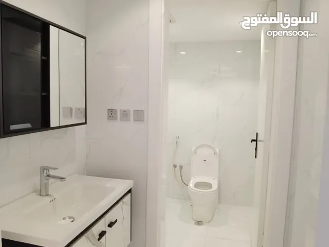 227 m2 5 Bedrooms Villa for Rent in Al Madinah Shuran