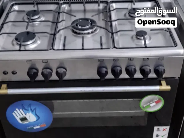 نبيع طباخ 5 شعله ايطالي بحاله ممتازه مقاس 60 في 90 ماركه تريم ايطالي معا التوصل التشغيل والكفاله