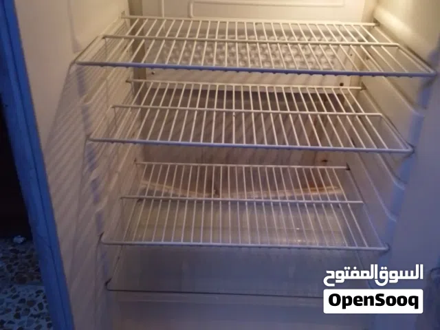 ثلاجة ميديا مستعملة للبيع الوصف