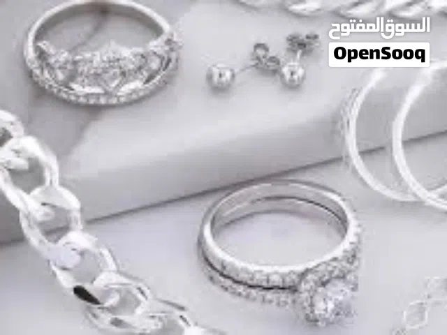 اشتري فضة بسعر مناسب