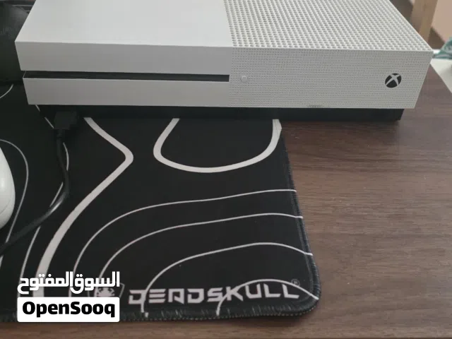 رخيص بسعر اقتصادي  مع مقوي نت و حامي كنترولر و سيدي فيفا مع وايراته كامله كنترولر ابيض