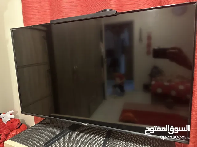 Samsung LED Other TV in Hawally