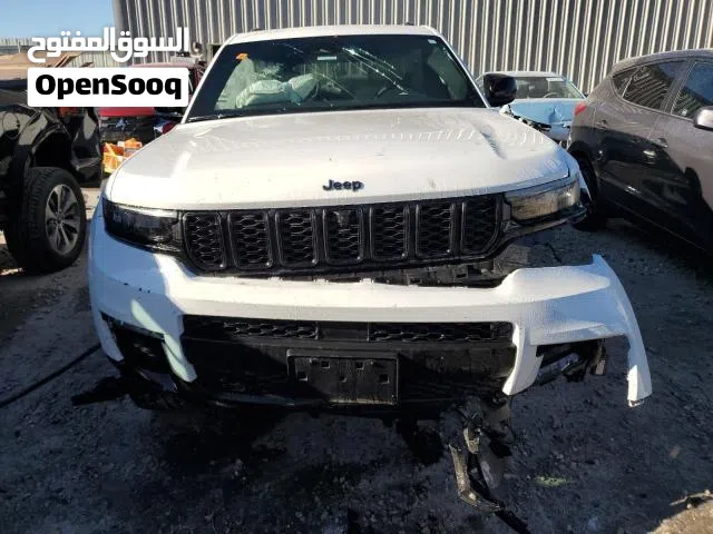 جيب جراند شيروكي لمتد 7راكب