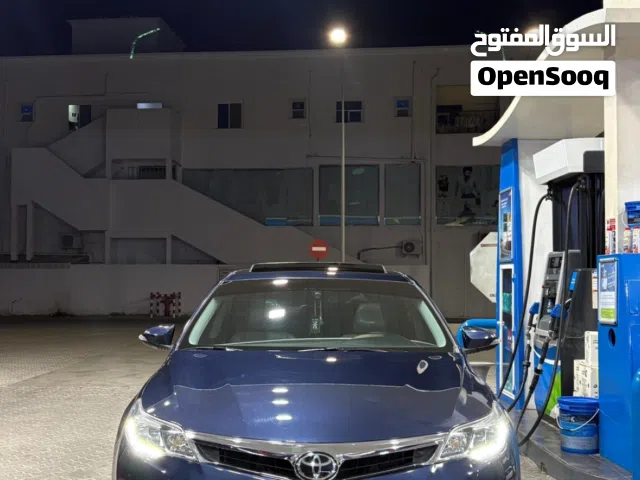 2015 تويوتا افالون Limited
