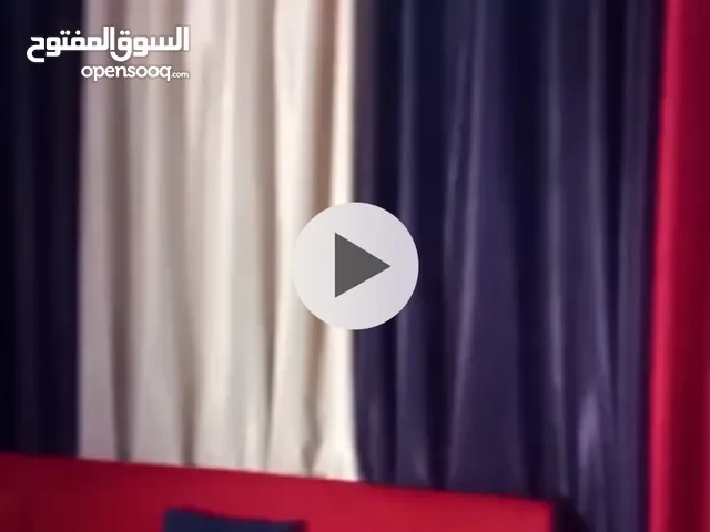 طقم سيرفس طاولات طقمين كل طقم 3 طاولات و10 قطع برادي وطاولتين نص وطالة تلفزيون وديكور