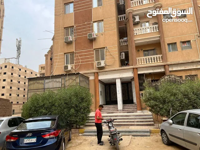 70 m2 2 Bedrooms Apartments for Sale in Cairo Zahraa Al Maadi