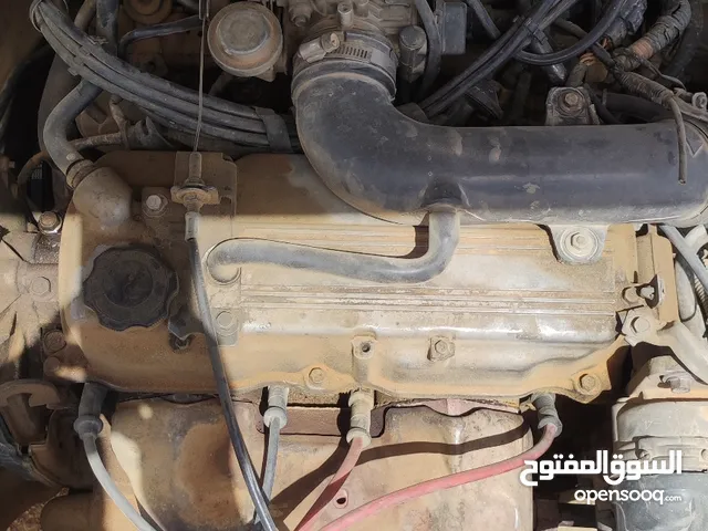 Engines Mechanical Parts in Qasr Al-Akhiar